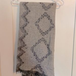 Aritzia Scarf Blanket